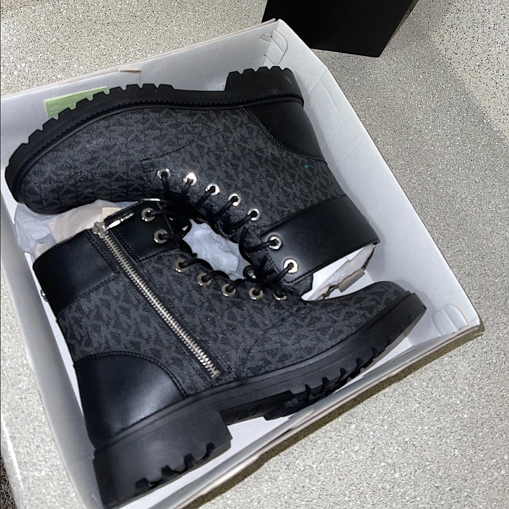 Michael Kors Ankle Boots